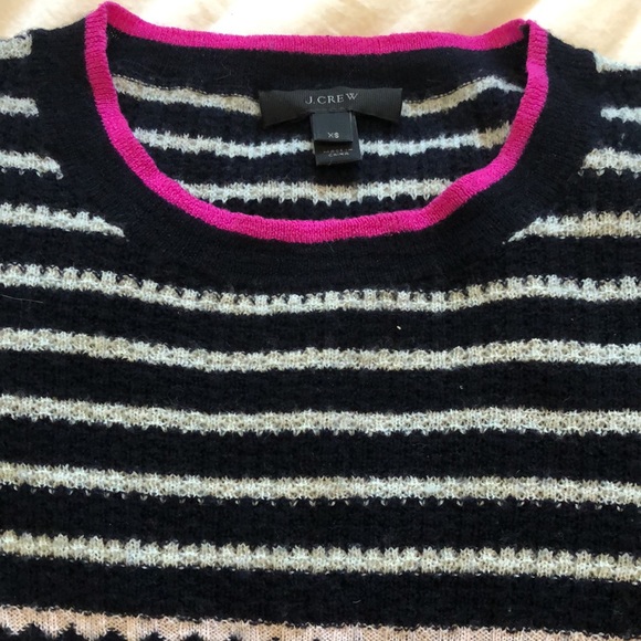 J. Crew xs merino wool sweater. Like new - Picture 3 of 5